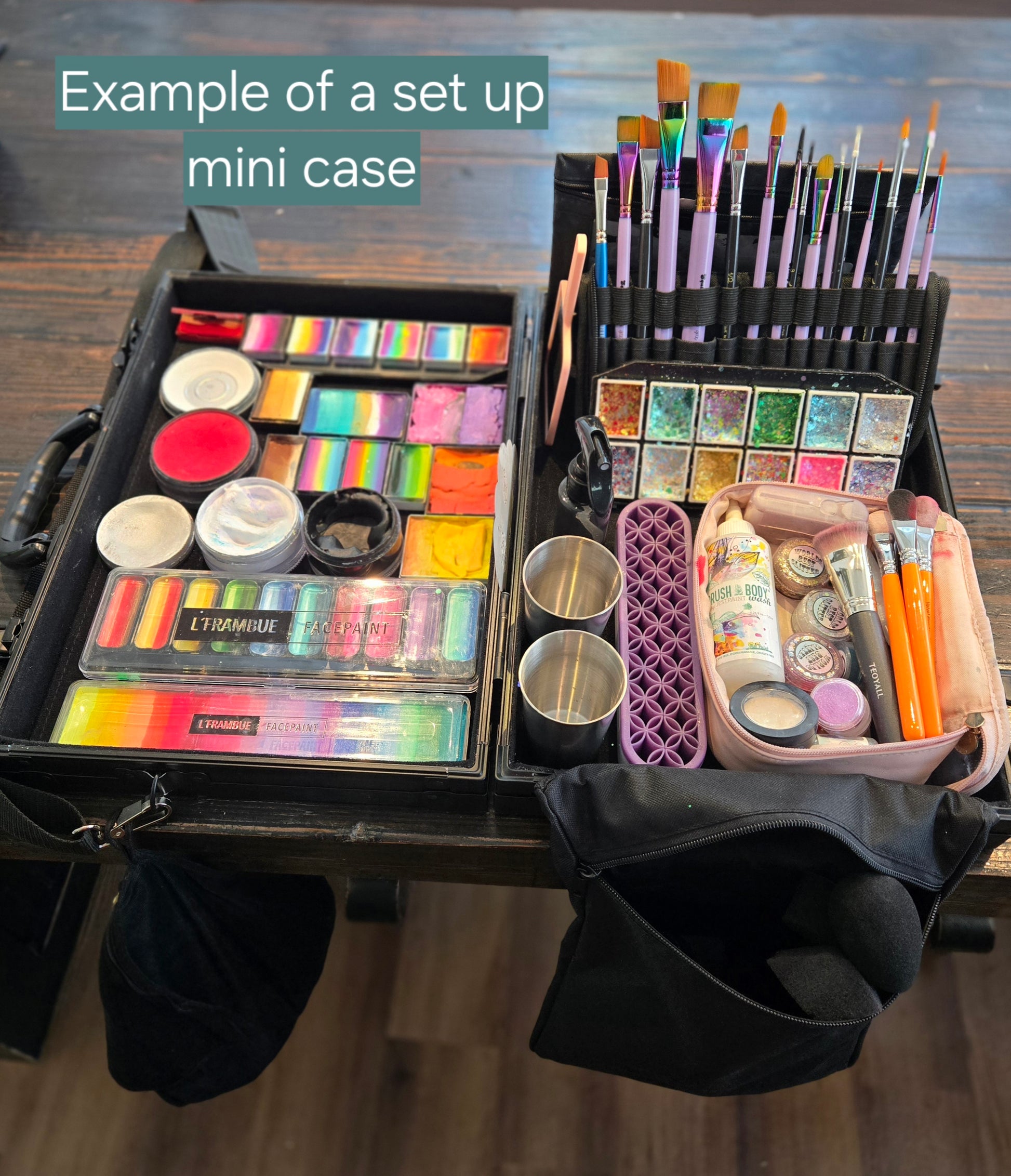 Example of a flat out mini face painting case fully setup for use